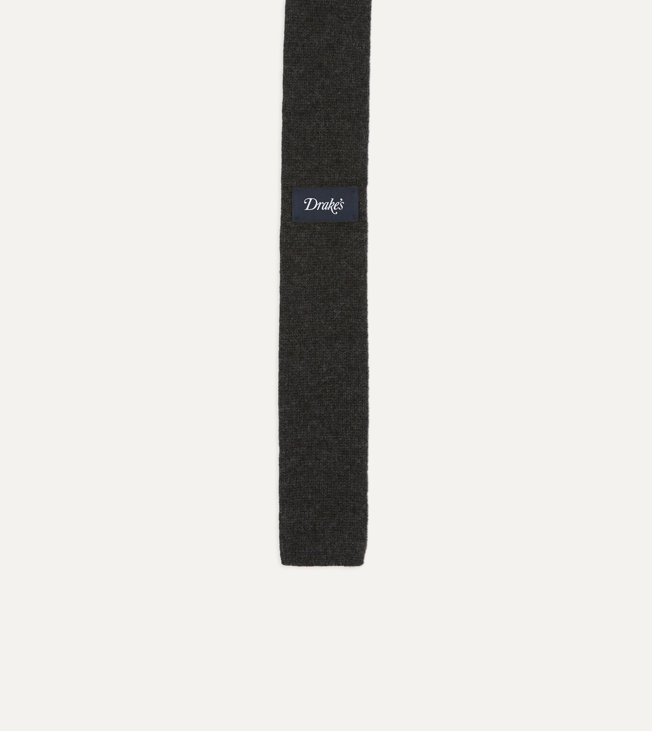 Grey Cashmere Cable Knitted Tie - Image 3