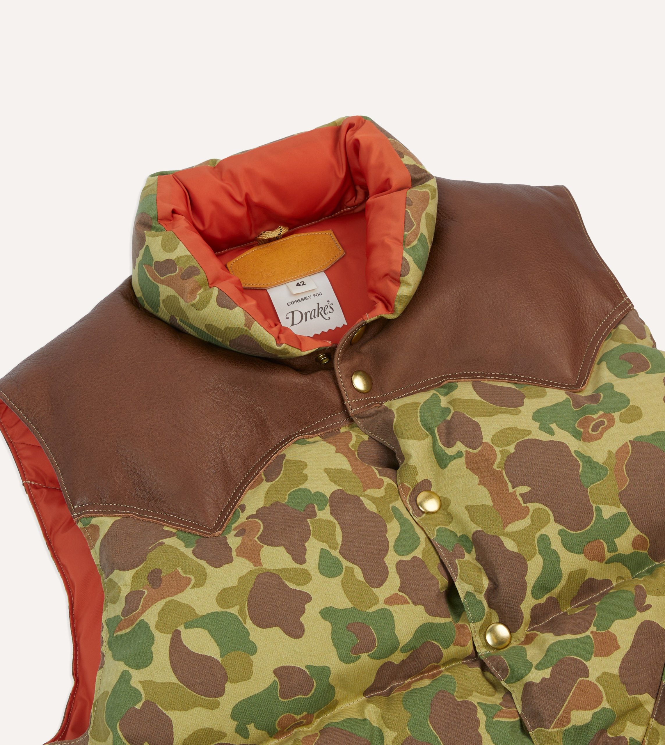 Rocky Mountain Featherbed for Drake's Camo Ripstop Cotton Christy Down Vest - Image 3
