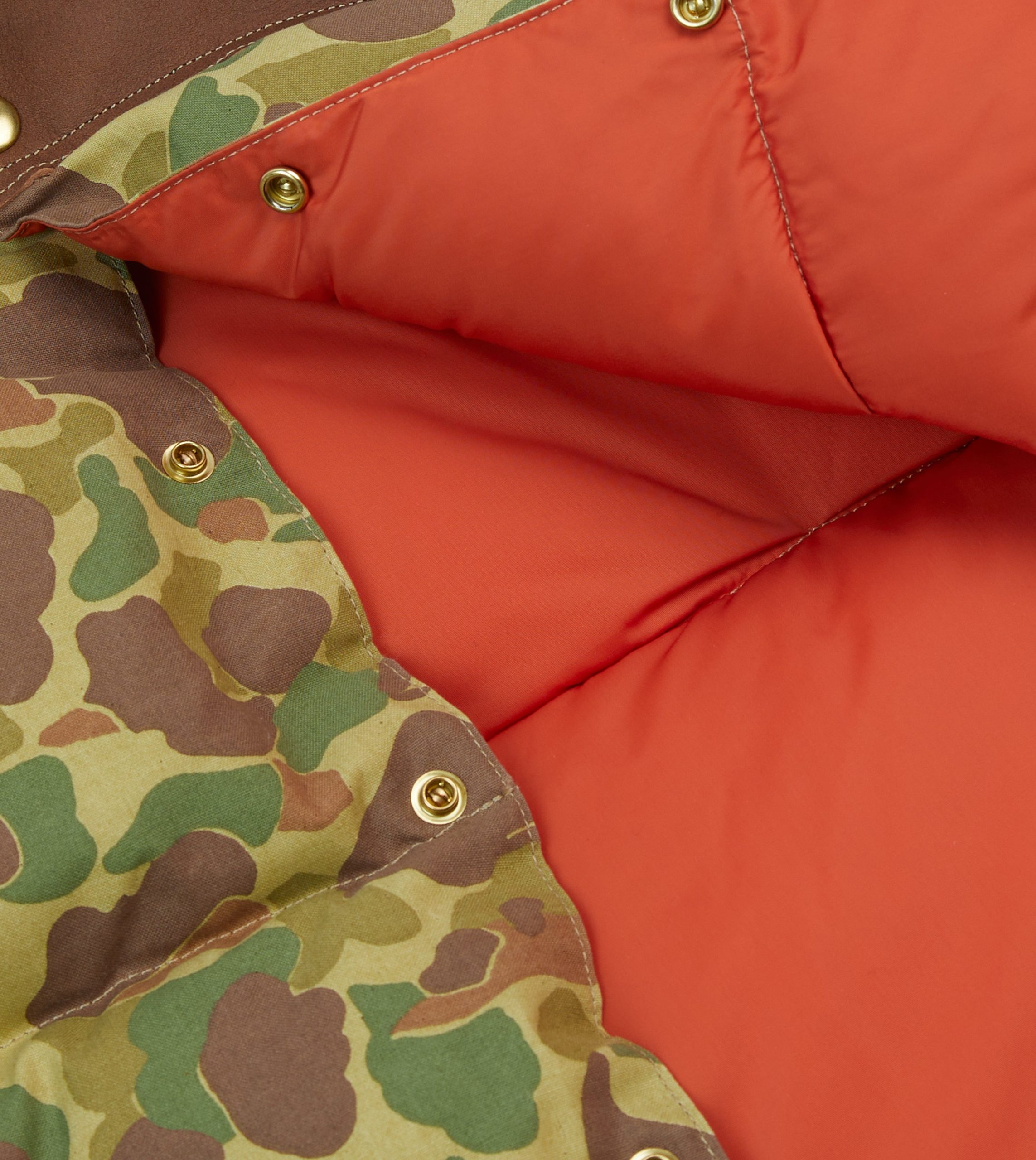 Rocky Mountain Featherbed for Drake's Camo Ripstop Cotton Christy Down Vest - Image 6